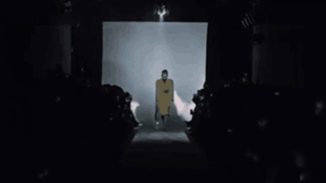 趁着冬天的余韵还没消散，赶紧秀场学点搭配！