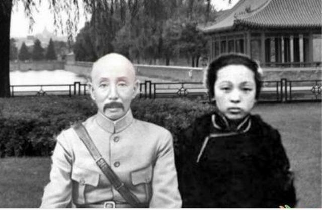 中年张作霖和赵春桂
