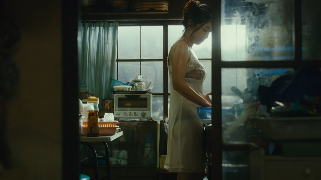 豆瓣8.7分！男子专门收留无家可归的人，过上梦寐以求的生活