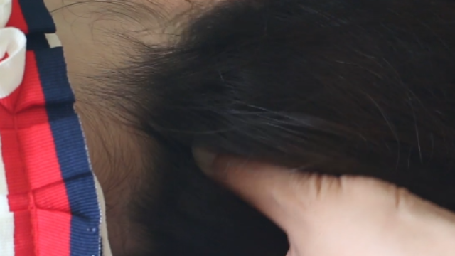 按摩风池穴，疏风解表，缓解头昏脑涨