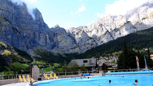 游瑞士温泉小镇，感受阿尔卑斯山最大的高山温泉浴场
