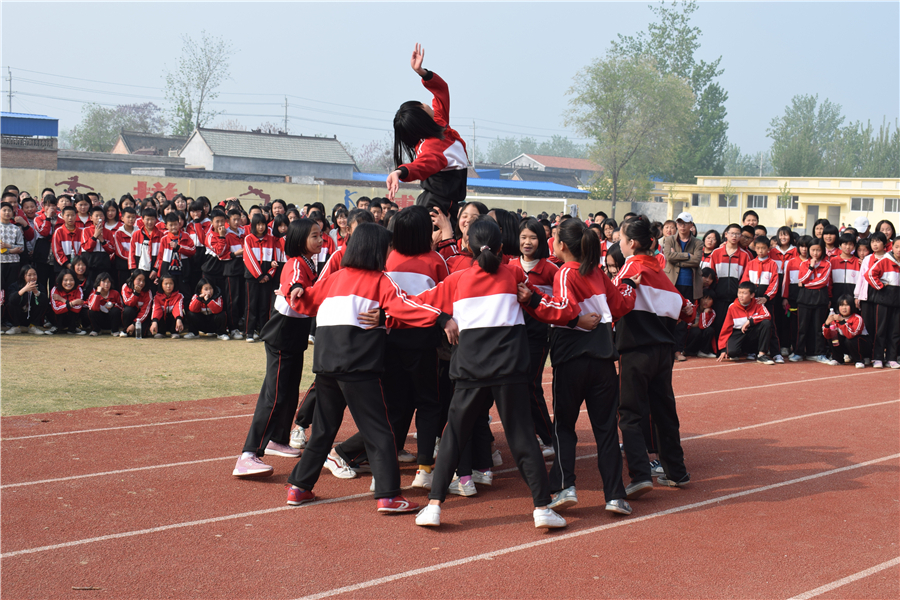 定陶区马集镇第一学区2019年春季运动会圆满举办