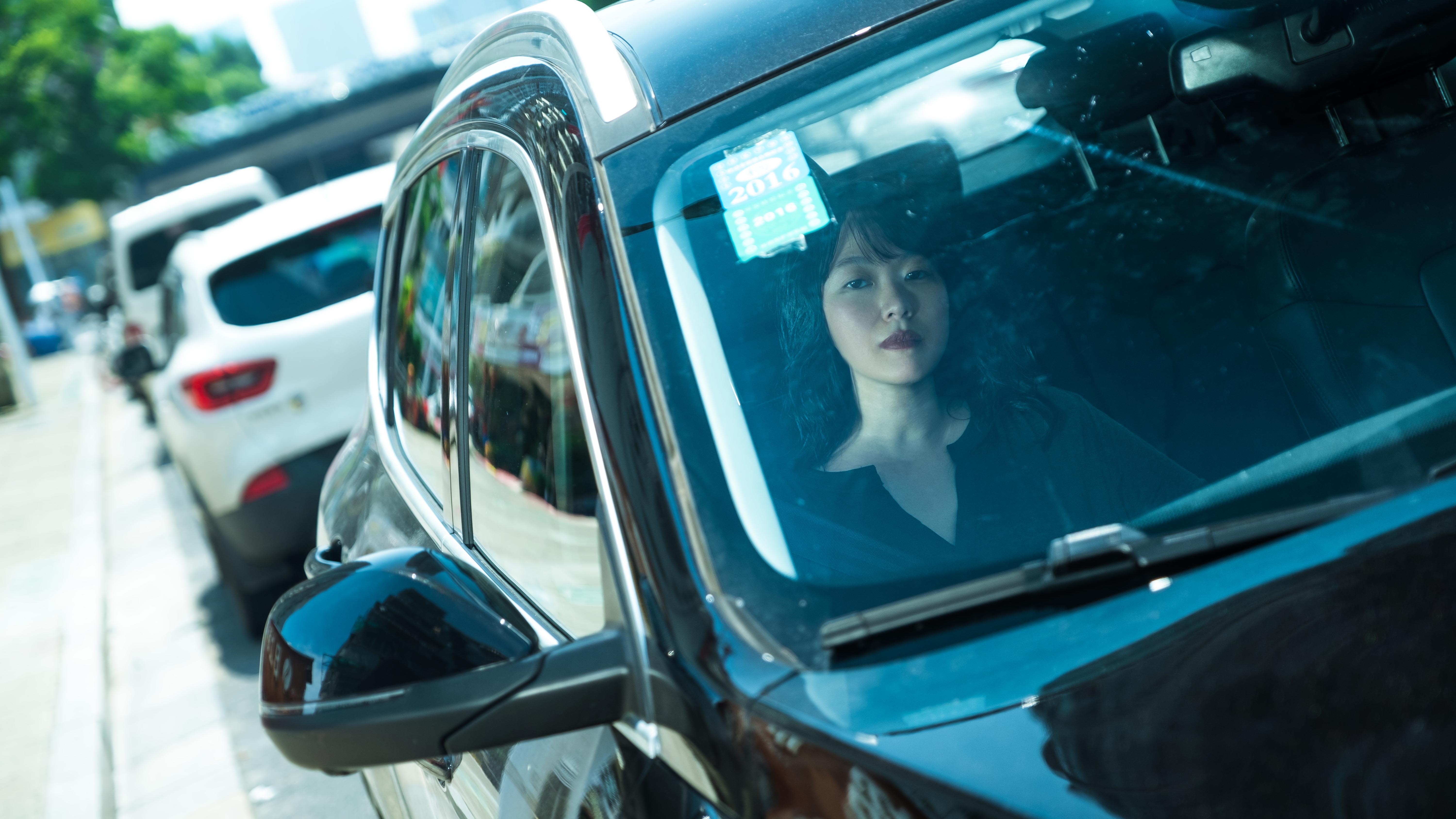 《六欲天》发布梦境片花 黄璐一眼惊醒梦中人_凤凰网娱乐_凤凰网