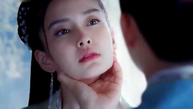 激情吻戏，baby被强吻,好扎心啊