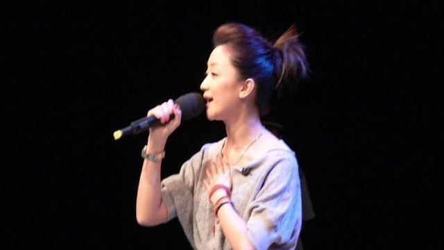 2019一首动听情歌,满大街都在放,走心醉人,曲调