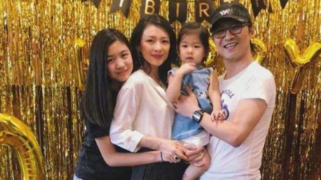 汪峰有3个女儿，为什么只公开2个，二女儿汪璟怡命运最凄惨
