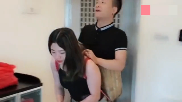 这对特殊的“连体夫妻”让人感动，生活从不缺强者