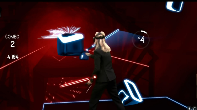 布丽·拉尔森挑战VR音游，惊奇队长耍光剑也太帅了吧！