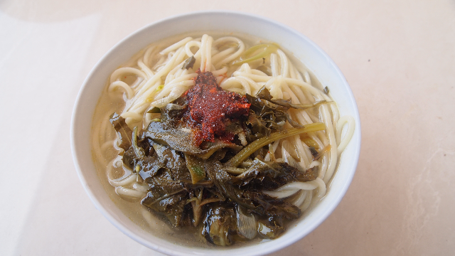 甘肃农村人的浆水面，天热的时候吃最好不过了