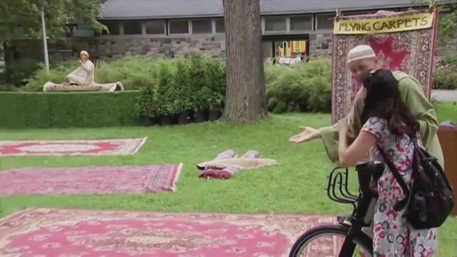 外国恶搞视频 真的会飞的毯子