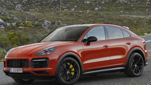 保时捷卡宴coupe宣传片，溜背造型搭配大尾翼真帅