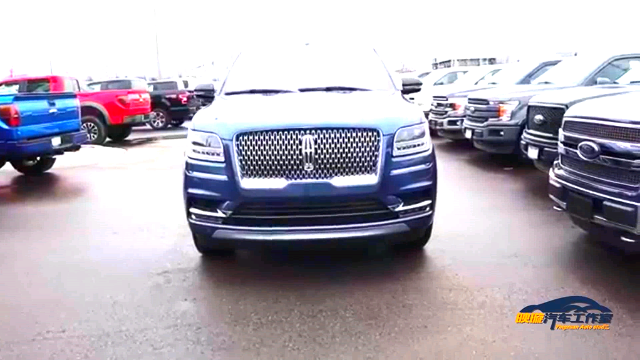 实拍你们喜欢的大型豪华SUV 2019款林肯领航员威猛硬朗