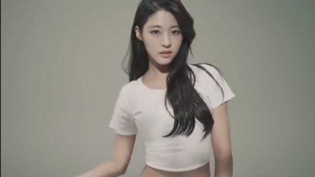 韩国时尚美女车模，剪水双瞳小姐姐，美艳绝伦神仙玉骨