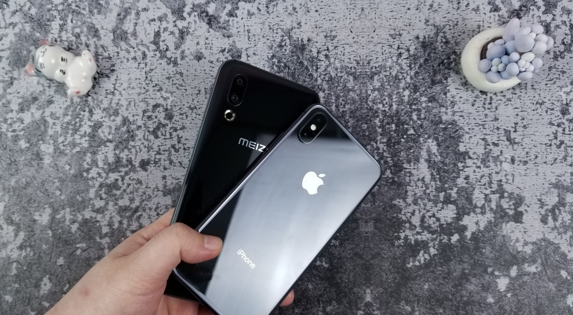 魅族16s能挽救濒临惨淡的销量吗？对比iPhoneX后：我看悬！