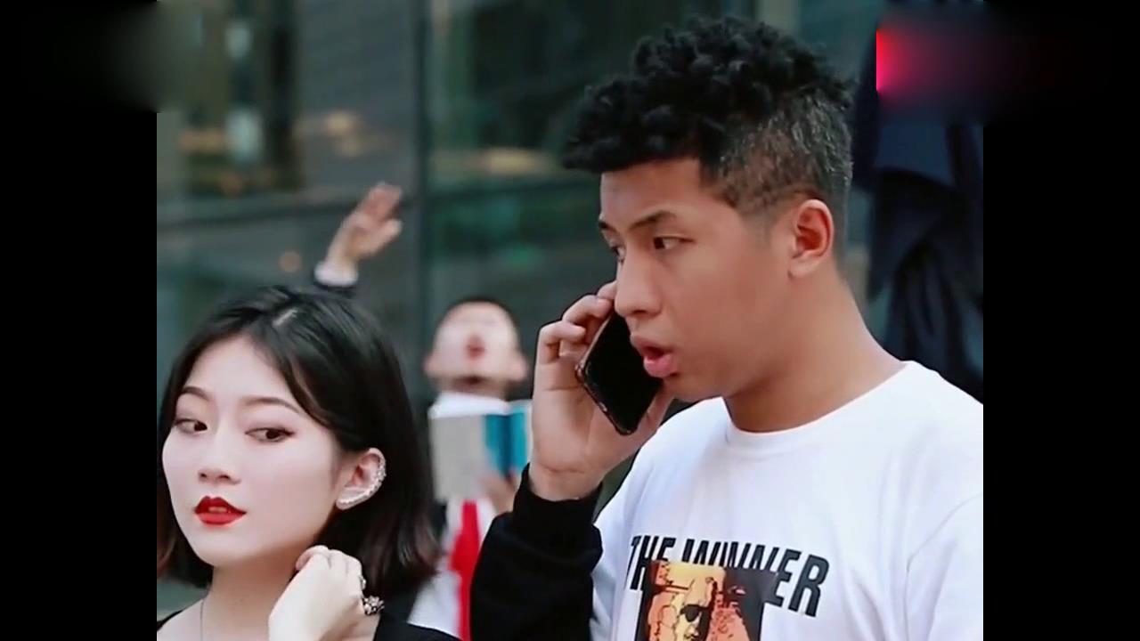 花一村在线撩妹 这猝不及防的转弯，果然没让我失望