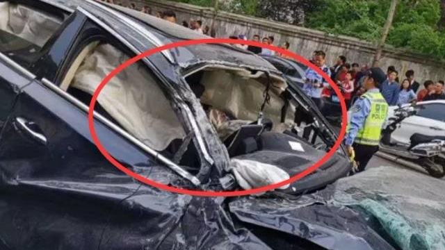 女司机酿祸1死5伤，称刹车失效，比亚迪：制动灯可点亮