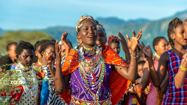 非洲民族马赛人有多牛