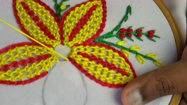 手工刺绣–搜凤