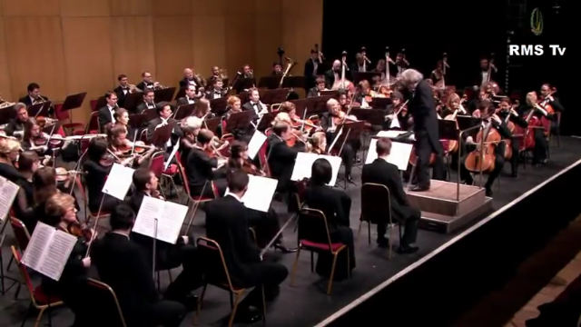 穆索尔斯基：《荒山之夜》