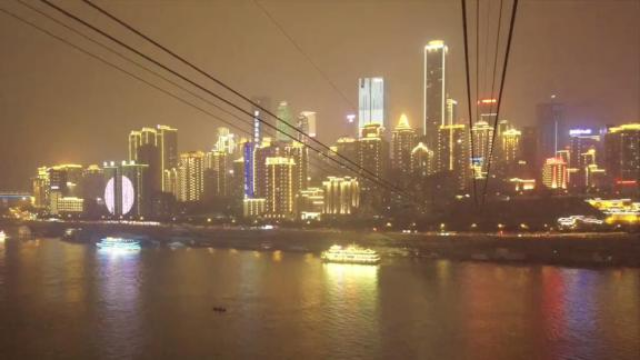 重庆旅游：长江索道，飞跃山城，让你沉浸式体验山城夜景之美
