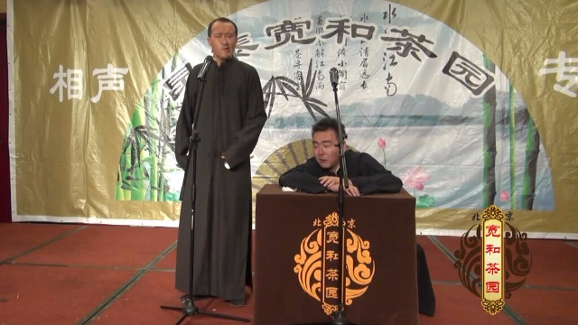 相声:听段子看英雄表演的像不像,解说的太搞笑