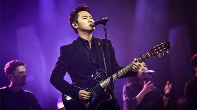 梁博在我是唱作人上唱的《表态》酷炸了,单曲