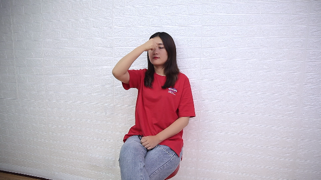 大脑衰老，记忆力下降？敲打这个穴位，延缓大脑衰老，提高记忆力