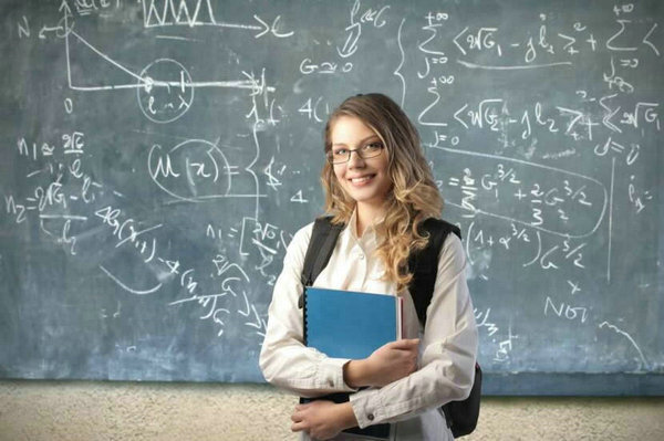 2019高中生留学 | 出国留学读预科的四大注意事项(出国留学读预科是什么意思)