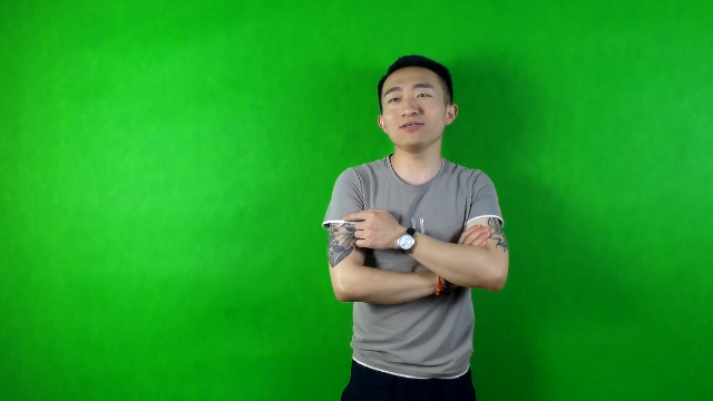 周星驰电影里的吵架高手回归现代是什么样子，请看视频揭分晓。