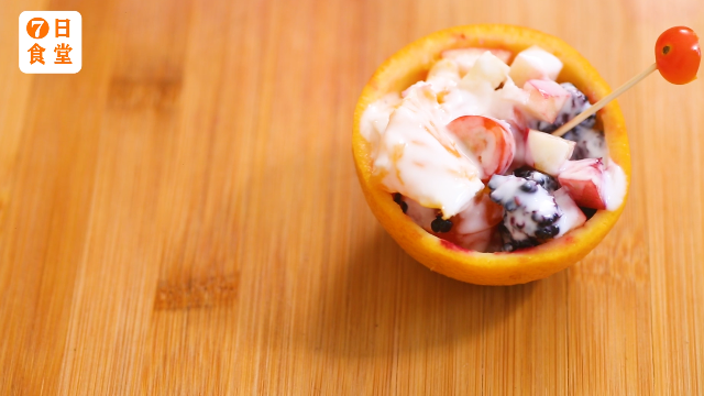 好吃又简单的酸奶水果沙拉 朋友圈拍照必备 水果与酸奶的激情碰