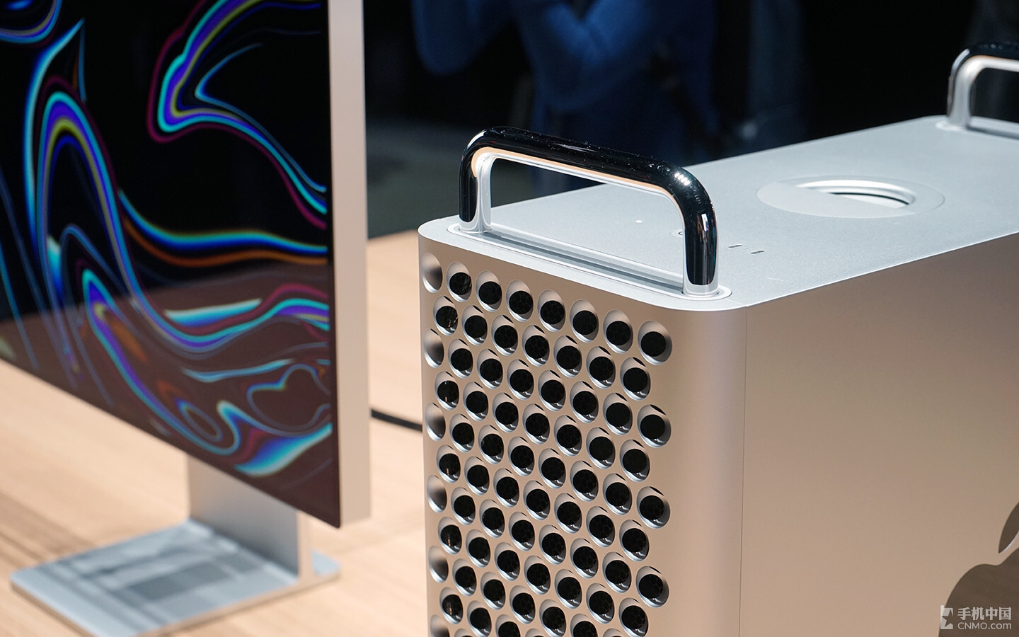 全新Mac Pro现场图赏：六年等待换来最强工作站