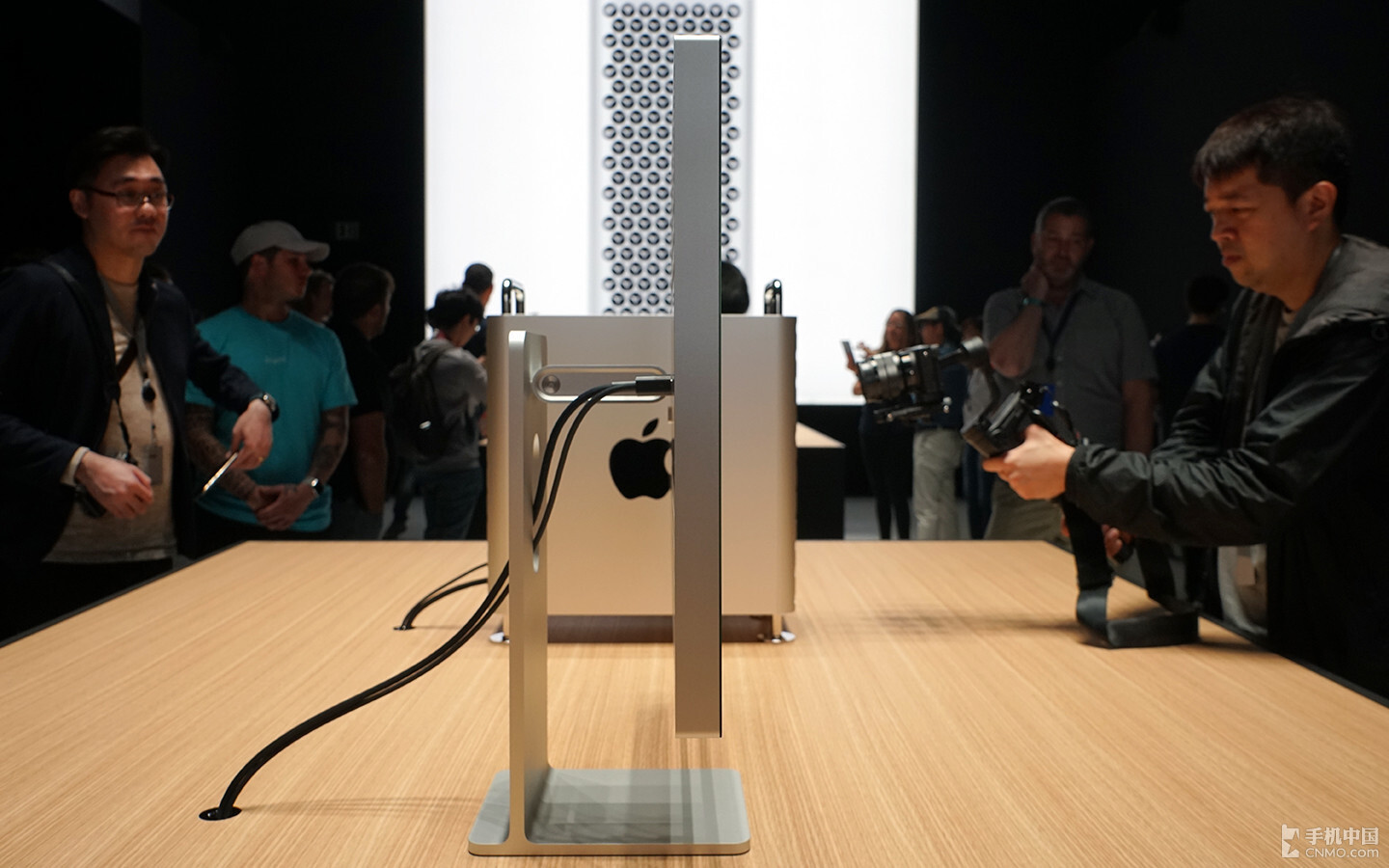 全新Mac Pro现场图赏：六年等待换来最强工作站