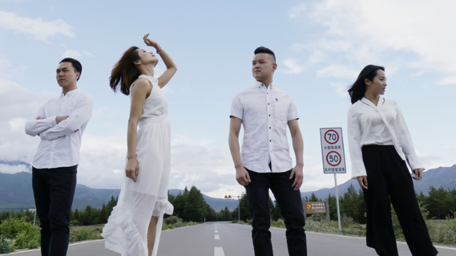 去过丽江的人都忘不了，这首非洲鼓《小宝贝》！