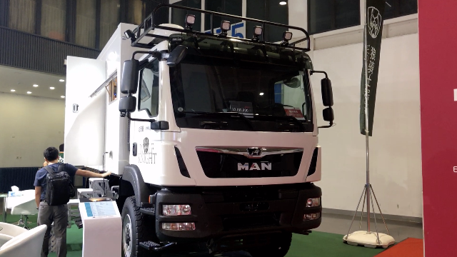 带你看看比法拉利488 GTB还贵的房车