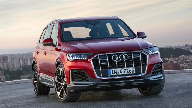 新款奥迪Q7官图曝光，内饰大幅提升，外形看上去大哥气质消失