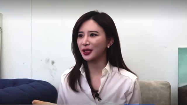 熊乃瑾再度回应与王宝强的恋爱绯闻，称因王宝强变成了大龄未婚女