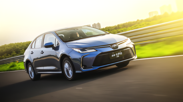 平凡而伟大 试驾第12代丰田卡罗拉