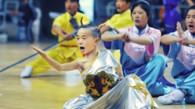 第一届全国武术运动大会，三人龙虎斗