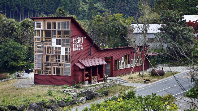 垃圾分类到走火入魔的小镇，计划100%垃圾回收再利用，可能吗