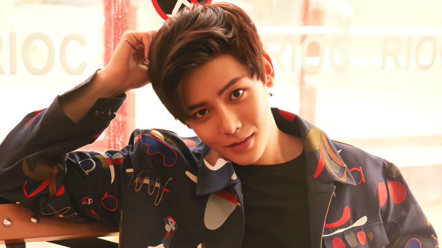 侯明昊和“大眼仔”曾舜晞曾经是一个组合，如今资源却相差甚多