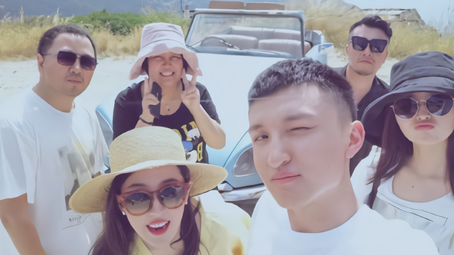 刘亦菲疑似曝新恋情？男友身份被揭晓后，网友：这要怎么谈恋爱？