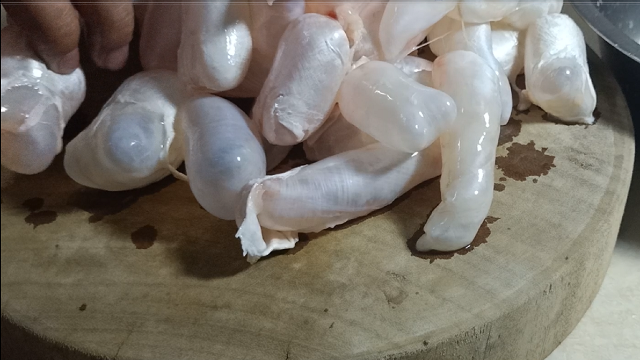 鱼泡超好吃做法，很多人吃过不会做，老师傅教您，香辣开胃又下饭