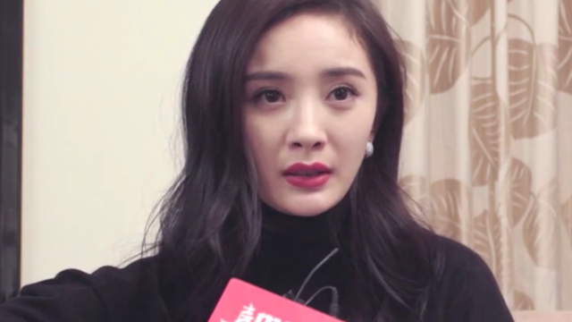 官宣!杨幂携手沈腾录制新综艺,这下收视稳了,网