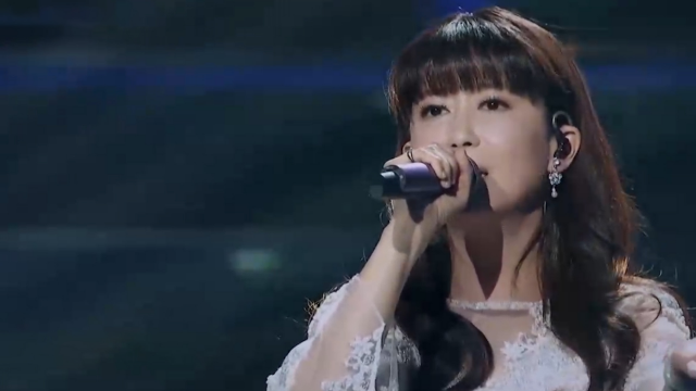 95年春晚评价最高的一首歌，现在只能靠新人带火，80后都听过