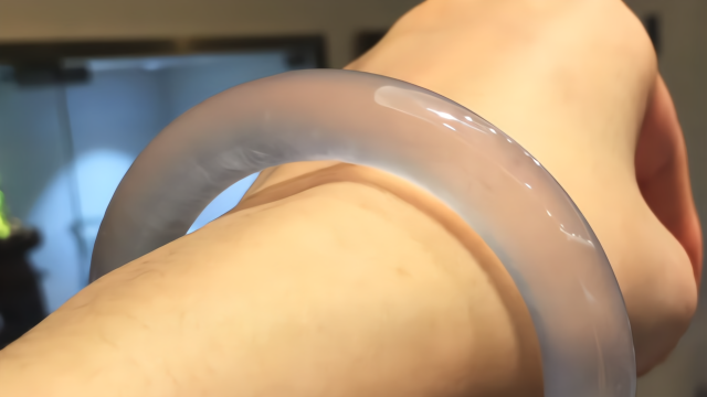 玻璃种翡翠手镯