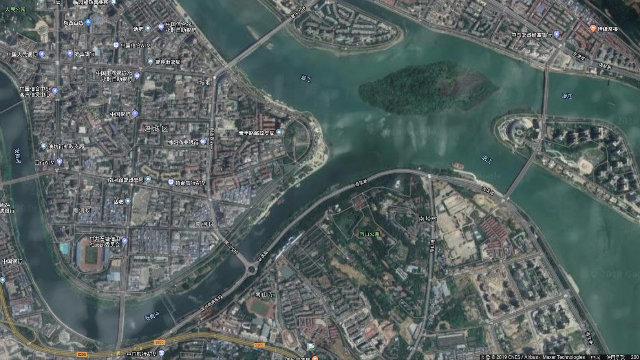 绵阳城市高清卫星图：它是四川第二大城市、川北区域的中心城市！