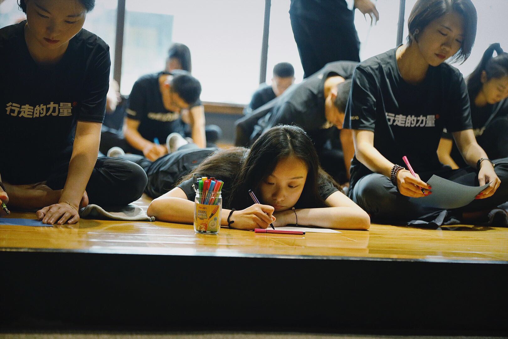 行走的力量正式出发 陈坤倪妮同行看见自己