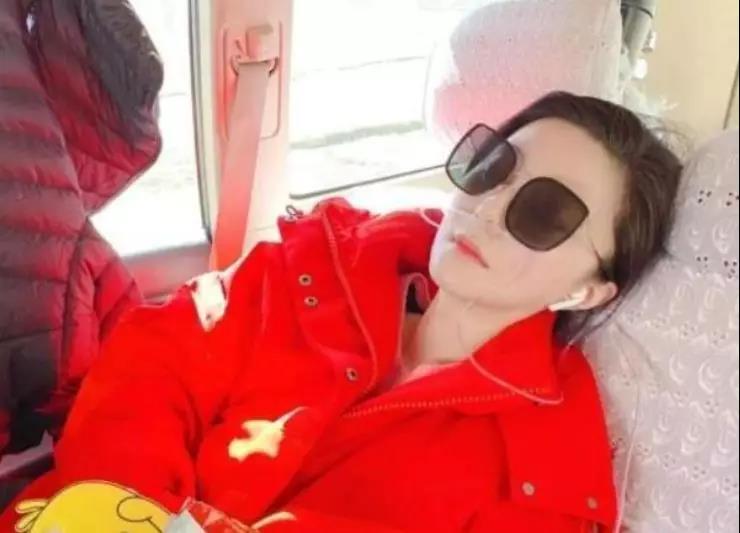 李小璐复出遭群嘲：出轨的女人，凭什么重回娱乐圈？！