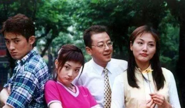 李小璐复出遭群嘲：出轨的女人，凭什么重回娱乐圈？！