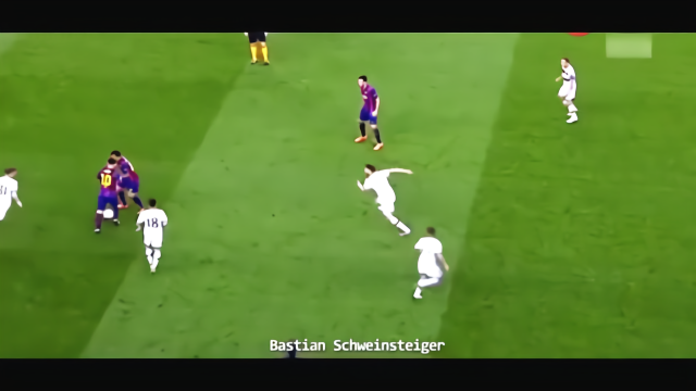 梅西戏耍过人精彩集锦！梅西：我不是针对你，我是说在座都是辣鸡